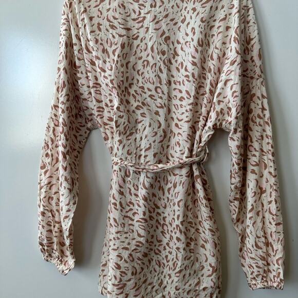 Cotton On Leopard Beach Cover Up Robe size XS/S - Picture 4 of 7